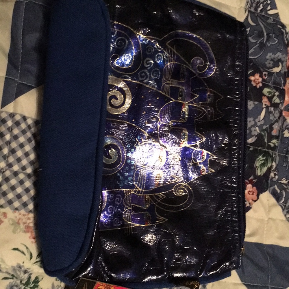 Makeup bag